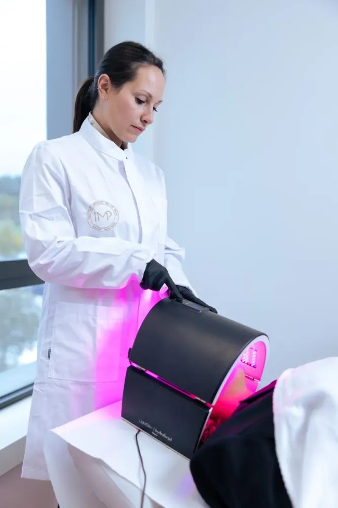 Photomodulation LED